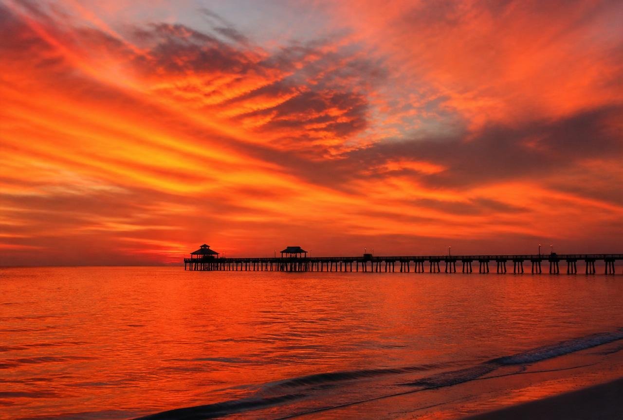 Gulf coast pier sunset in Pinellas County, FL